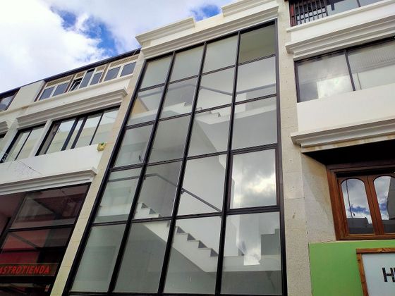 Foto 2 de Alquiler de oficina en calle Otilia Diaz de 260 m²