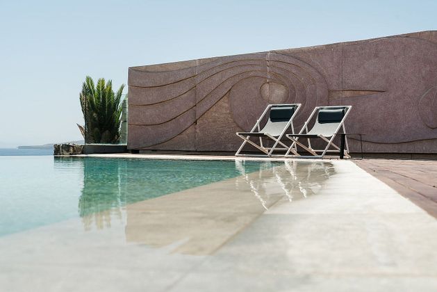 Foto 1 de Casa en venda a calle Barranco del Agua de 5 habitacions amb terrassa i piscina