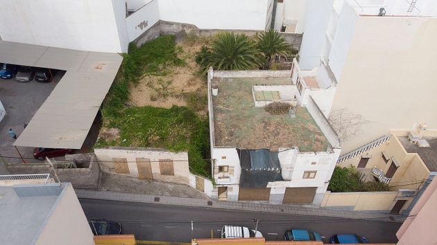 Foto 1 de Venta de chalet en calle Antonio González González de 4 habitaciones con terraza y balcón