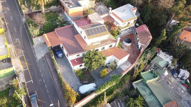 Foto 1 de Casa en venda a calle Candelariamonte de 6 habitacions amb garatge