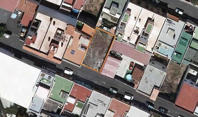 Foto 1 de Venta de terreno en calle Efigenia de 195 m²