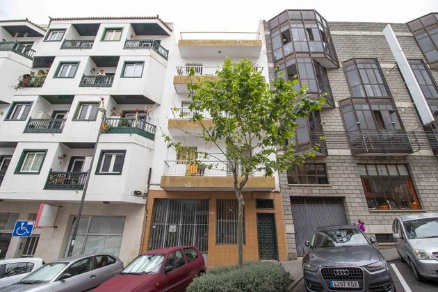 Foto 2 de Piso en venta en calle Doctor Antonio Gonzalez de 3 habitaciones con balcón