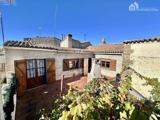 Foto 1 de Casa en venda a calle Baja de 7 habitacions amb terrassa i garatge