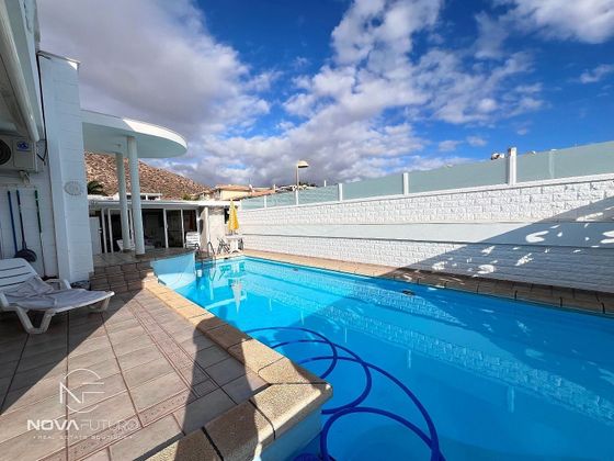 Foto 2 de Venta de casa en Palm - Mar de 5 habitaciones con terraza y piscina