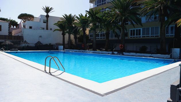 Foto 2 de Piso en venta en Las Caletillas-Punta Larga de 1 habitación con piscina y jardín