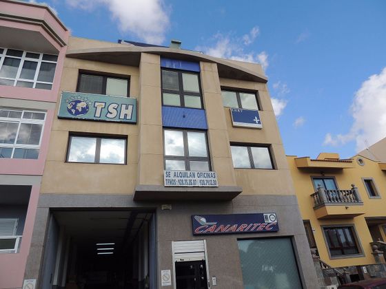 Foto 1 de Edifici en venda a Vecindario centro-San Pedro Mártir de 965 m²