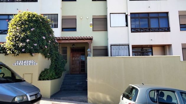 Foto 2 de Pis en venda a calle Hacienda San Felipe de 3 habitacions amb garatge i balcó