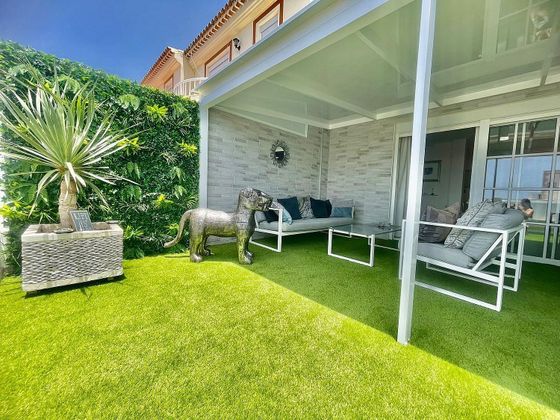 Foto 2 de Casa en venda a calle Tinguafaya de 3 habitacions amb terrassa i piscina
