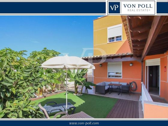 Foto 1 de Casa en venda a Los Cristianos - Playa de las Américas de 4 habitacions amb terrassa i jardí