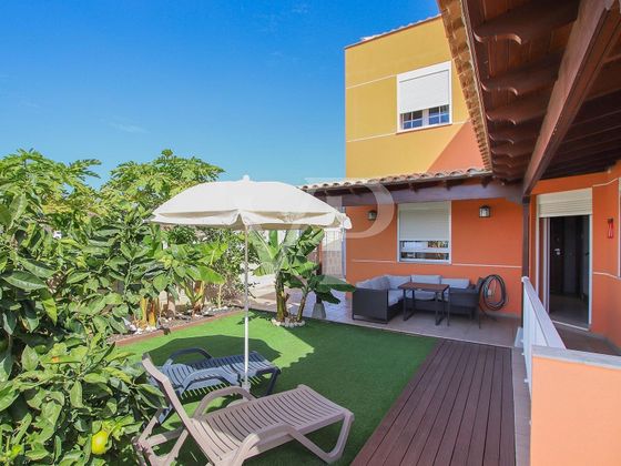 Foto 2 de Casa en venda a Los Cristianos - Playa de las Américas de 4 habitacions amb terrassa i jardí