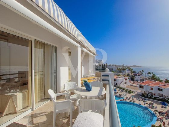 Foto 2 de Àtic en venda a Costa Adeje de 2 habitacions amb terrassa i piscina