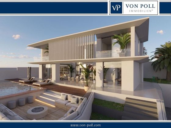 Foto 1 de Venta de casa adosada en Costa Adeje de 4 habitaciones con terraza y piscina