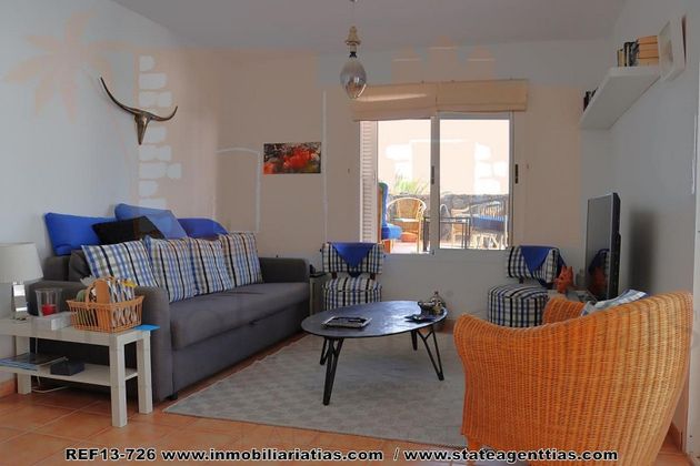 Foto 2 de Casa en venta en Playa Blanca de 2 habitaciones con terraza y piscina