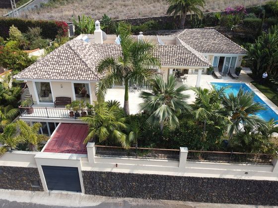 Foto 2 de Edifici en venda a Santa Úrsula amb piscina i calefacció