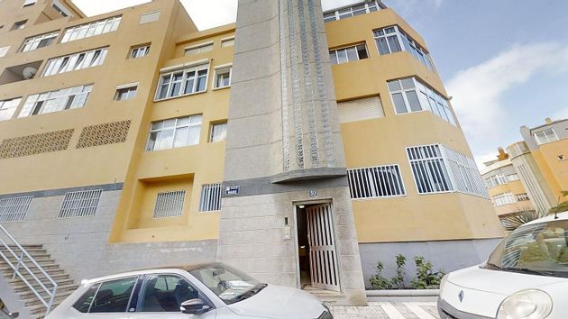 Foto 1 de Pis en venda a Guanarteme de 3 habitacions amb garatge i balcó