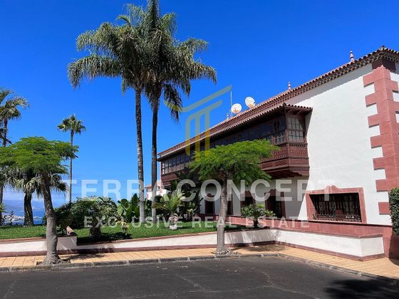 Foto 1 de Chalet en venta en Santa Úrsula de 13 habitaciones con terraza y piscina