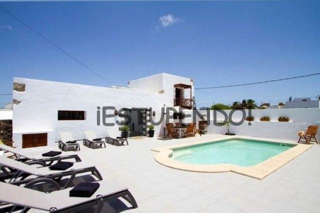 Foto 2 de Xalet en venda a Tiagua de 6 habitacions amb terrassa i piscina