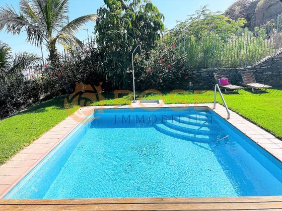 Foto 1 de Xalet en venda a El Tablero - El Salobre de 3 habitacions amb terrassa i piscina