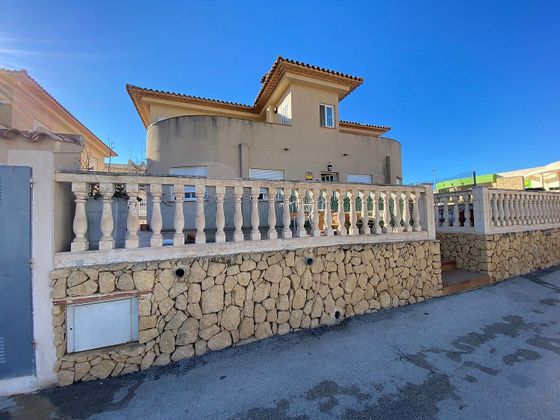 Foto 2 de Casa en venta en calle Miramar de 5 habitaciones con terraza y piscina