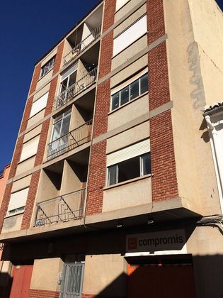 Foto 1 de Venta de piso en calle Santissim Crist de 3 habitaciones con balcón
