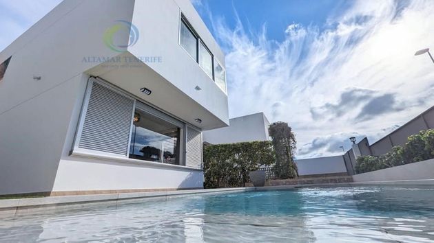 Foto 1 de Xalet en venda a calle Tinguafaya de 3 habitacions amb terrassa i piscina
