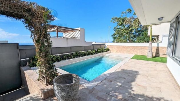 Foto 2 de Xalet en venda a calle Tinguafaya de 3 habitacions amb terrassa i piscina