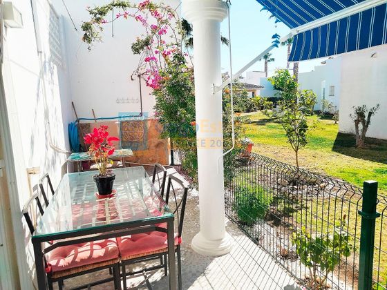 Foto 1 de Casa adossada en venda a avenida Del Mediterráneo de 2 habitacions amb terrassa i piscina