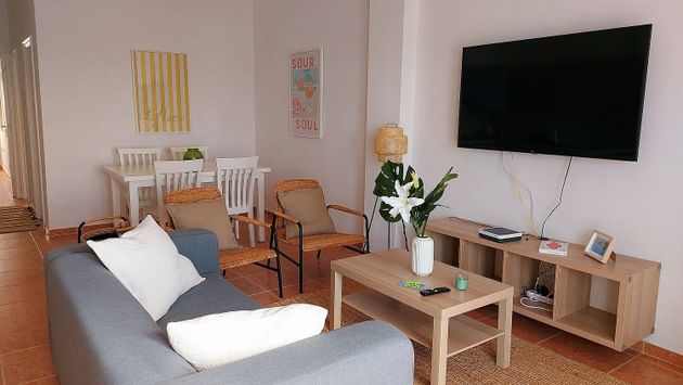 Foto 2 de Piso en alquiler en Güímar de 2 habitaciones con terraza y muebles