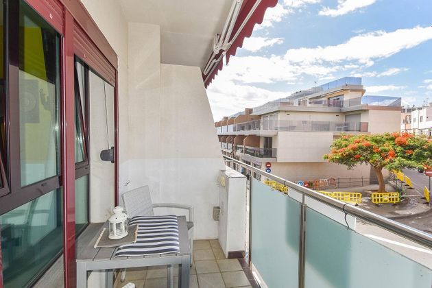 Foto 1 de Piso en alquiler en Arguineguín de 1 habitación con terraza y balcón