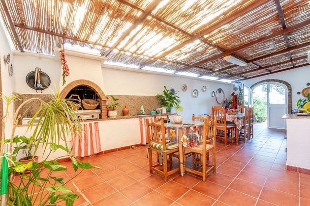 Foto 2 de Casa rural en venda a El Padrón - El Velerín - Voladilla de 6 habitacions amb terrassa i piscina