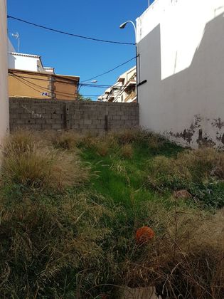 Foto 1 de Venta de terreno en calle Albania de 100 m²