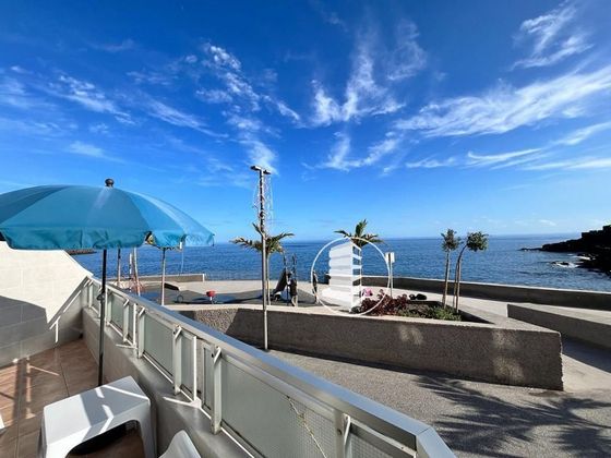 Foto 1 de Pis en lloguer a Las Caletillas-Punta Larga de 2 habitacions amb mobles i balcó