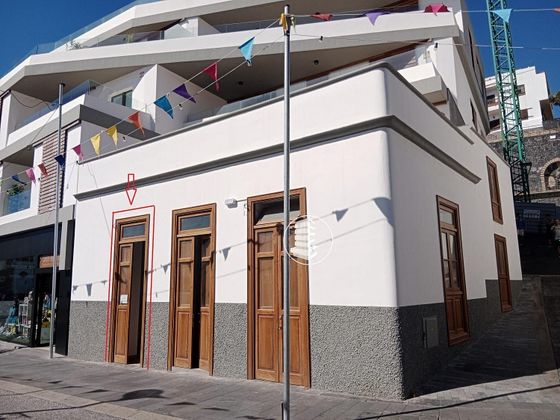 Foto 1 de Local en alquiler en Candelaria-Playa La Viuda de 55 m²