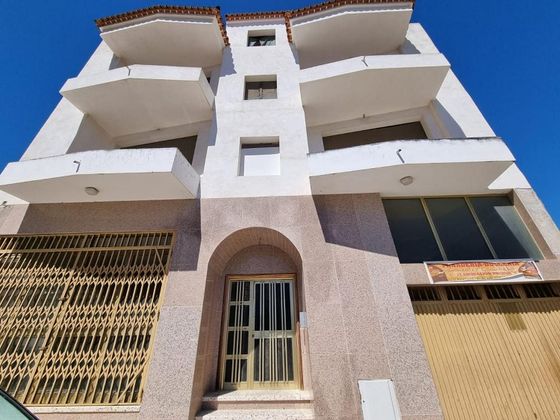 Foto 1 de Edifici en venda a Granadilla de Abona ciudad de 1200 m²