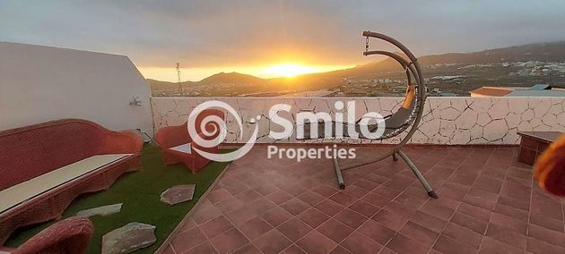Foto 1 de Casa adossada en venda a Buzanda - Cabo Blanco - Valle San Lorenzo de 7 habitacions amb terrassa i balcó