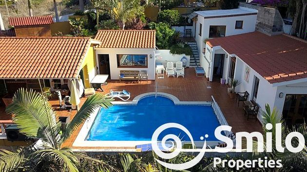 Foto 2 de Xalet en venda a Santa Úrsula de 5 habitacions amb terrassa i piscina
