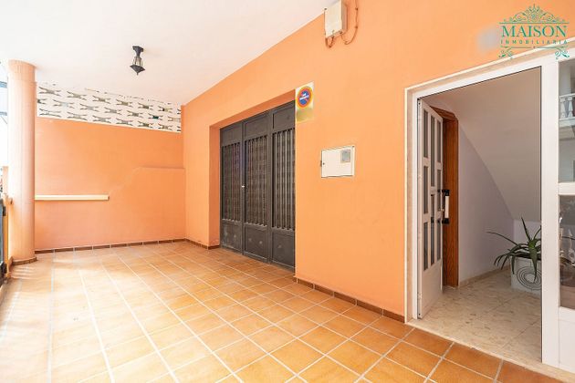 Foto 2 de Casa en venta en Moncófar playa de 3 habitaciones con terraza y garaje