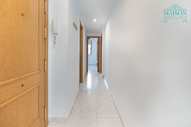 Foto 2 de Piso en venta en Valdetorres de Jarama de 2 habitaciones con piscina y garaje