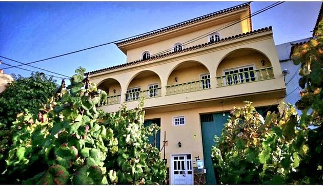 Foto 1 de Xalet en venda a Victoria de Acentejo (La) de 5 habitacions amb terrassa i balcó