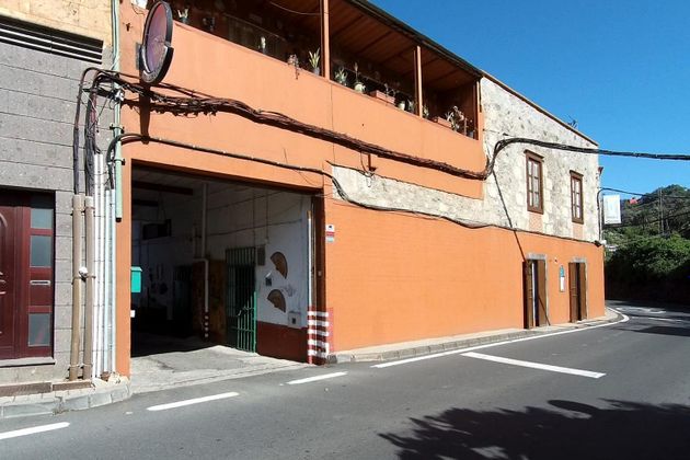 Foto 1 de Chalet en venta en calle La Calzada de 15 habitaciones con terraza y balcón