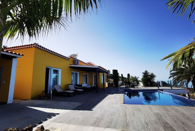 Foto 2 de Xalet en venda a pasaje Puerto Tagomate de 2 habitacions amb terrassa i piscina
