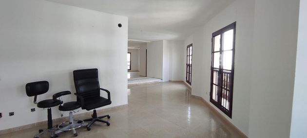 Foto 2 de Venta de piso en Centro - Arrecife de 3 habitaciones y 117 m²