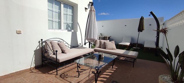 Foto 2 de Casa adossada en venda a El Cable de 2 habitacions amb terrassa i piscina