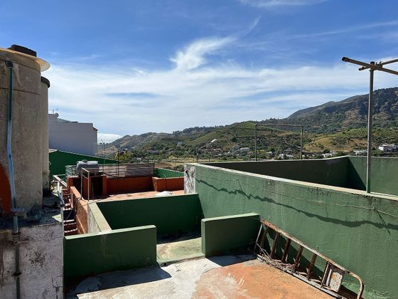 Foto 1 de Xalet en venda a Vega de San Mateo de 4 habitacions amb terrassa i jardí