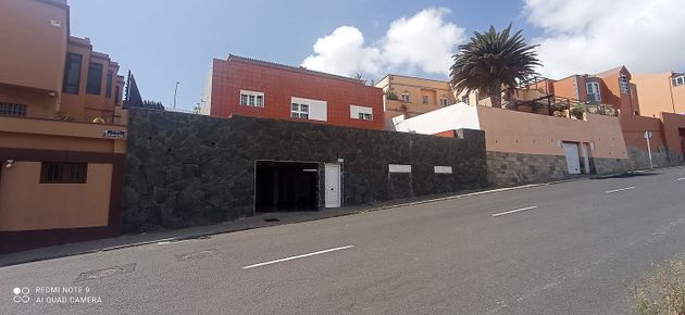 Foto 1 de Xalet en venda a Carretera Centro de 3 habitacions amb terrassa i garatge