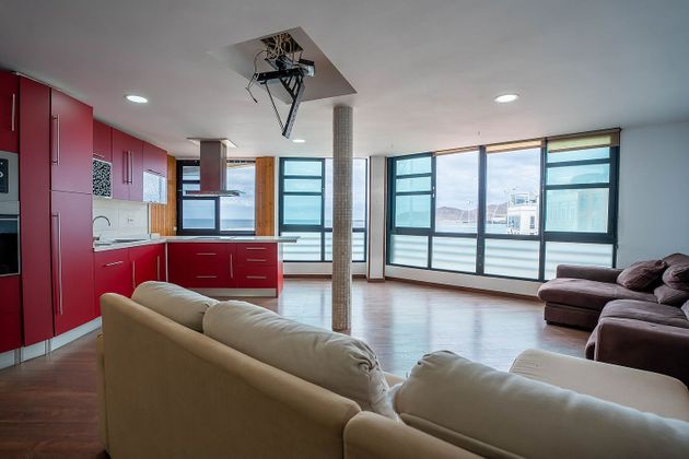 Foto 2 de Piso en venta en Santa Catalina - Canteras de 3 habitaciones con terraza y ascensor