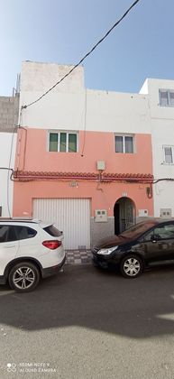 Foto 2 de Casa en venda a calle Nardo de 3 habitacions amb terrassa i garatge