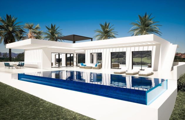Foto 1 de Xalet en venda a urbanización Casares Golf Garden Ur de 3 habitacions amb terrassa i piscina