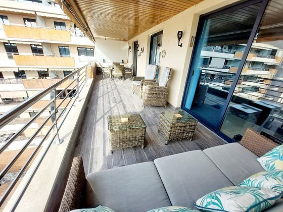Foto 2 de Alquiler de piso en calle La Hondura de 2 habitaciones con terraza y piscina