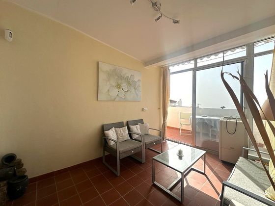 Foto 2 de Pis en venda a calle Tajinaste de 2 habitacions amb terrassa i balcó